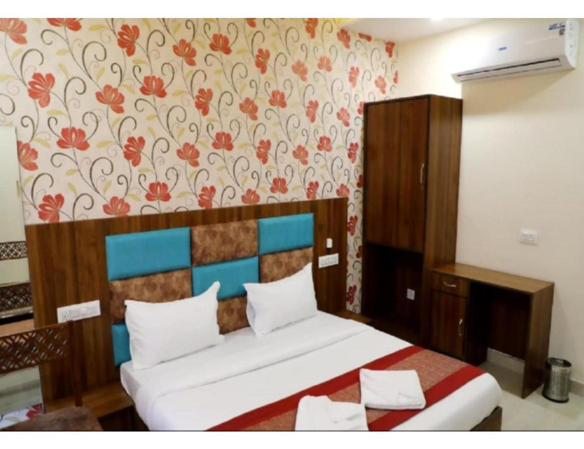 Hotel Royal Villa 2, אמריצר מראה חיצוני תמונה